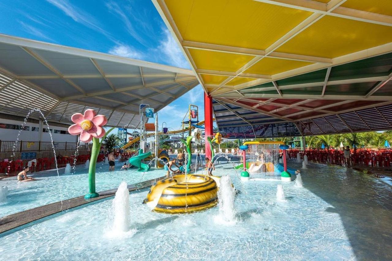 Hotel Diroma Fiori Com Um Dia De Acesso No Acqua Park Diroma Caldas Novas Bagian luar foto