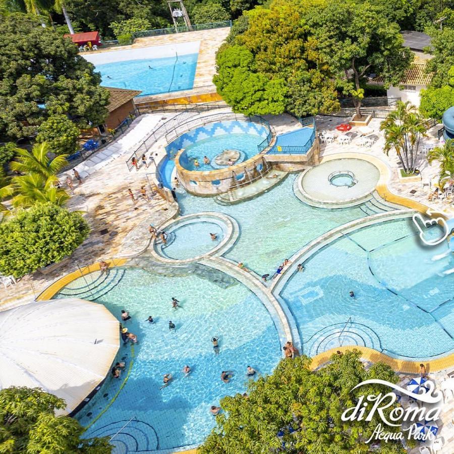 Hotel Diroma Fiori Com Um Dia De Acesso No Acqua Park Diroma Caldas Novas Bagian luar foto