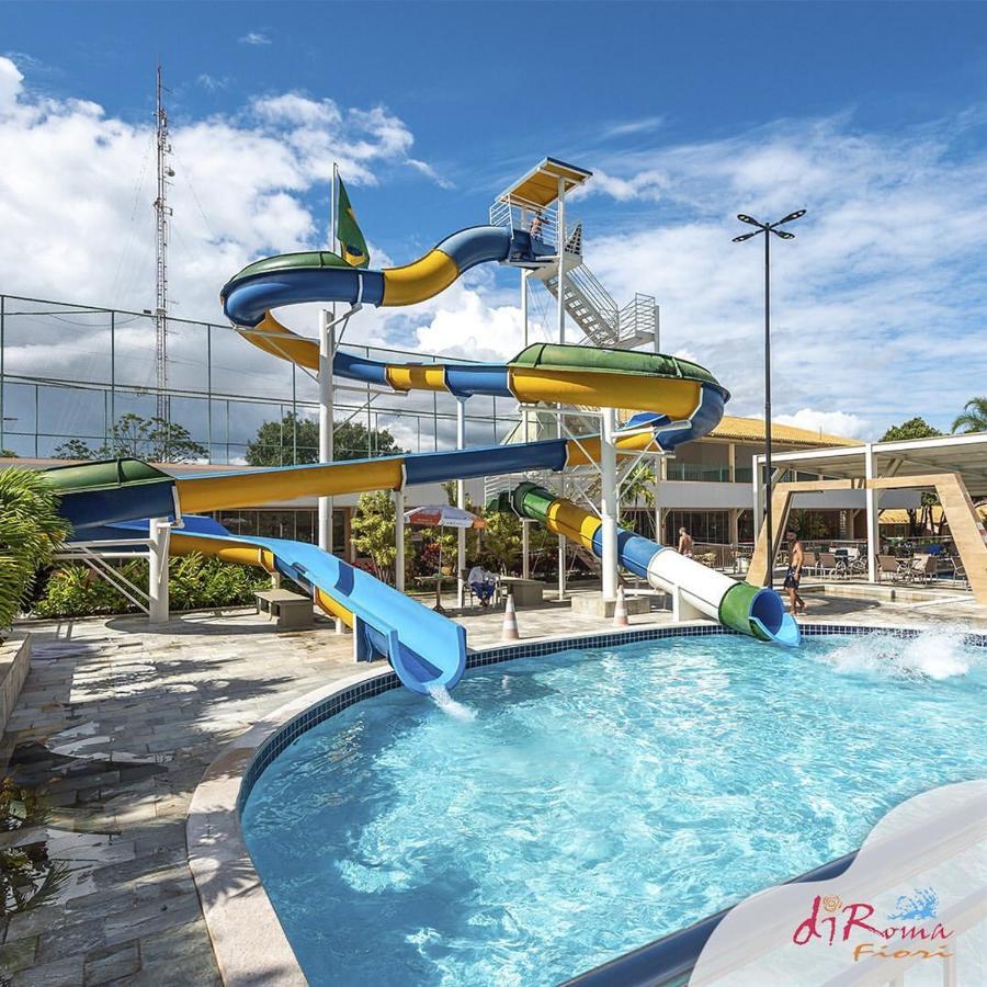 Hotel Diroma Fiori Com Um Dia De Acesso No Acqua Park Diroma Caldas Novas Bagian luar foto